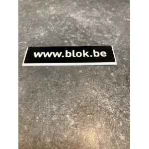 Naamplaatje voor brievenbus (max 30 cm²)